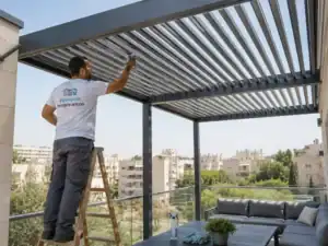 תחזוקת פרגולות אלומיניום - מדריך 2026 | אמן העץ והאלומיניום